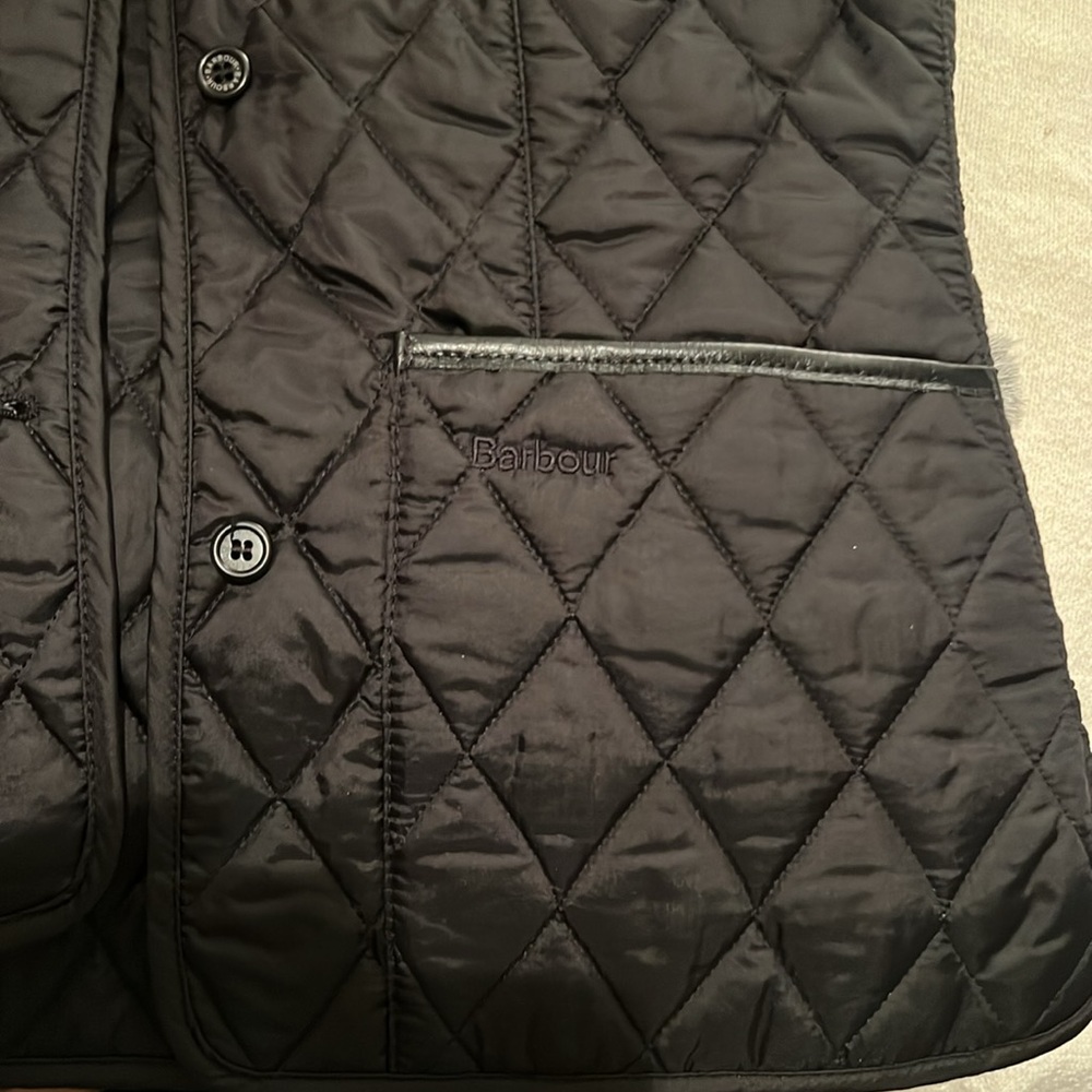 Barbour Black Quilted Vest - Picture 5 of 7
